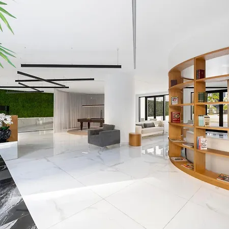 Sao Lucas Ii By An Island * Funchal (Madeira)