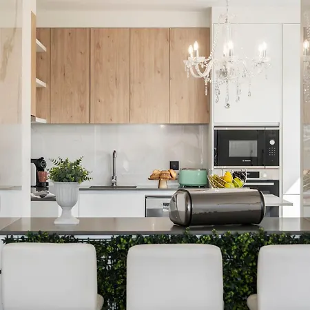 Sao Lucas Ii By An Island Apartment