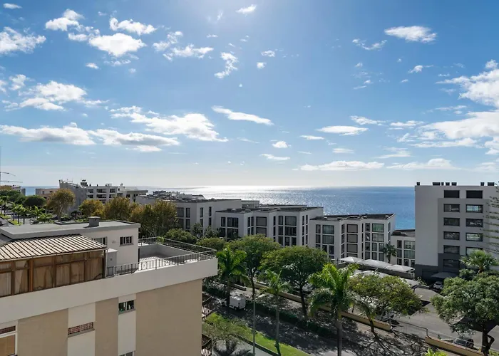 Sao Lucas Ii By An Island *