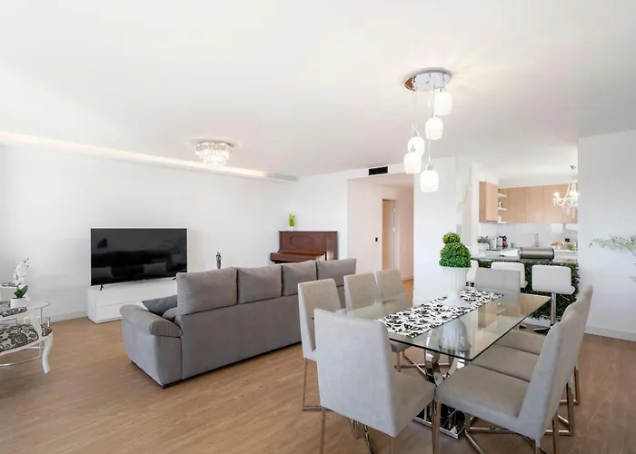 Sao Lucas Ii By An Island * Funchal (Madeira)