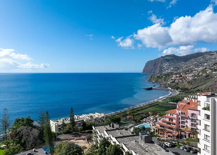 Sao Lucas Ii By An Island * Funchal (Madeira)